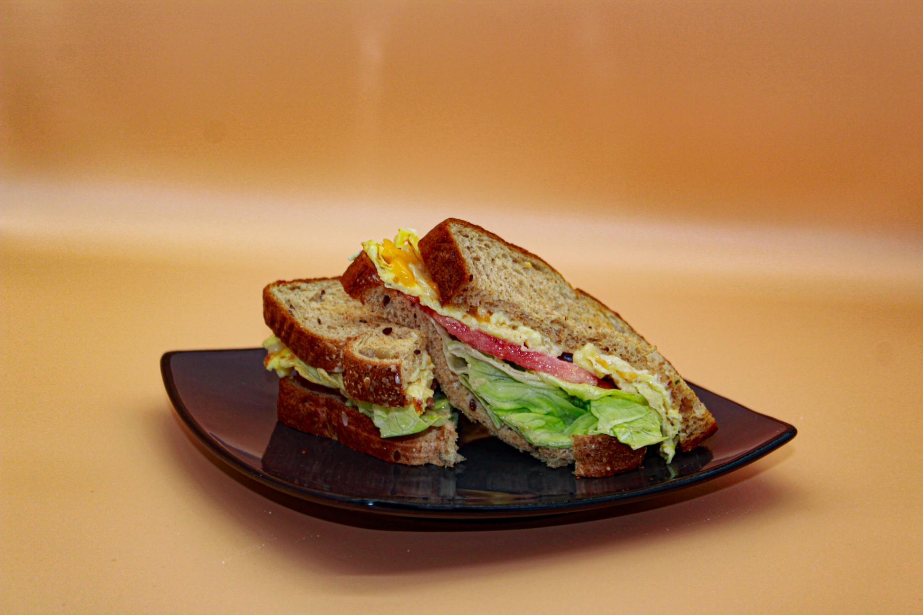 Multigrain egg sandwich